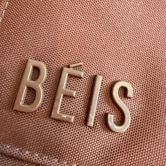 BEIS Expandable Backpack - Picture 2 of 16